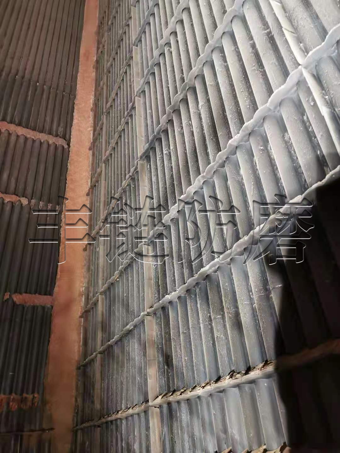導流板防磨技術案例：佳木斯某熱電2X240T太鍋